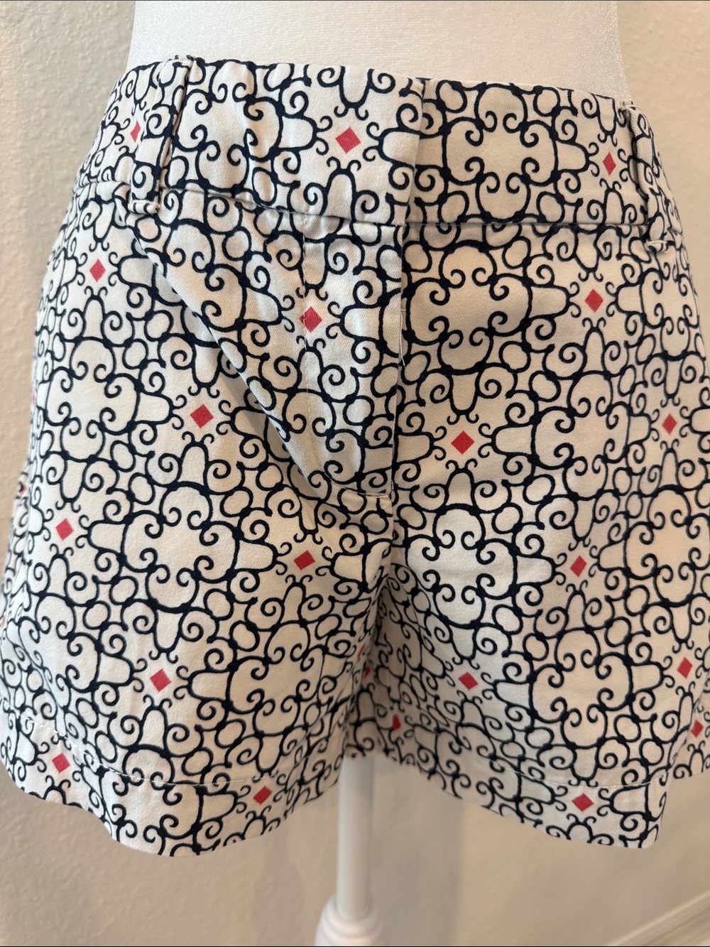 LOFT White Shorts with Blue Scroll Pattern and Red Diamond Accents